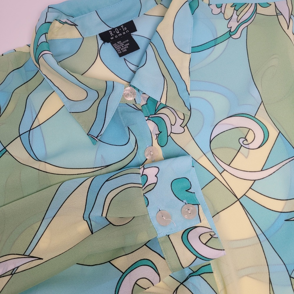 RQT Woman Button Down Shirt Womens 3X Blue Green Psychedelic Swirl Excellent